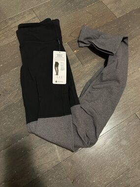 Alo Yoga Goddess Ribbed Legging Black / Heather Grey Size M NWT